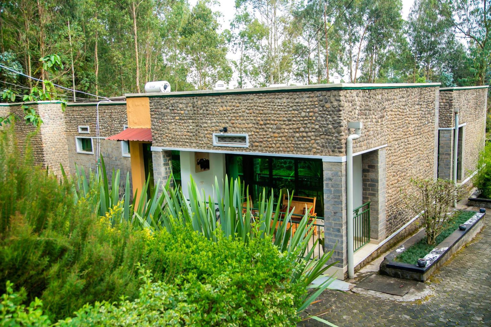 Karisimbi Cave Resort Ruhengeri Exterior foto